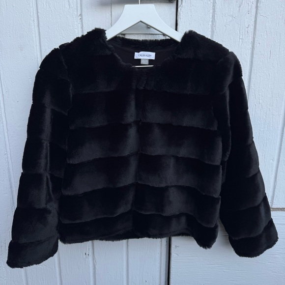 Calvin Klein Black Faux-Fur 3/4-Sleeve Shrug - Picture 1 of 6